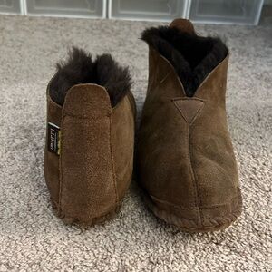 LL Bean Men's Wicked Good Slippers size 9 choc brown